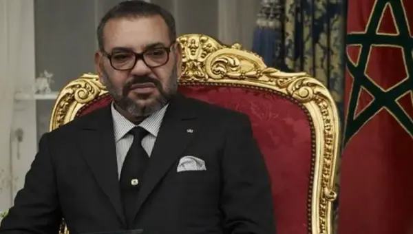 Le Roi du Maroc Mohammed VI : généreux envers l&rsquo;Afrique, mais où est la solidarité envers les pauvres du Maroc