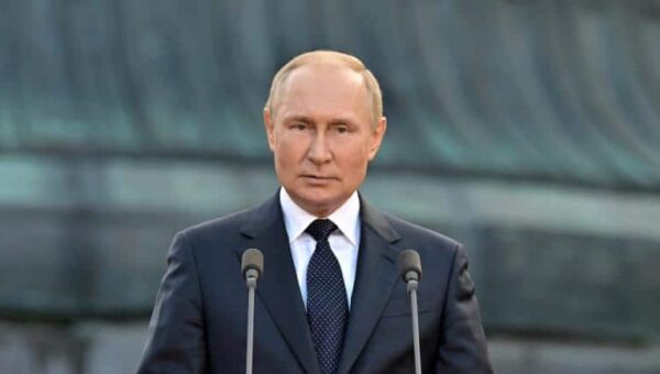 Guerre en Ukraine : Vladimir Poutine instaure la loi martiale dans les territoires annexés