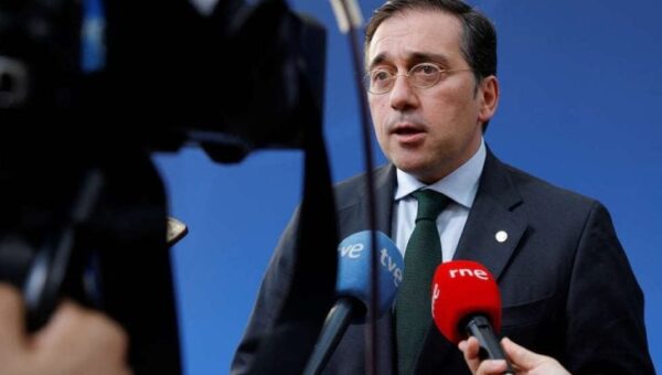Le gouvernement espagnol condamne la décision de Barcelone de suspendre ses relations avec Israël