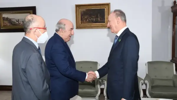 Le président Tebboune rencontre le secrétaire du Conseil de sécurité russe pour renforcer les liens bilatéraux