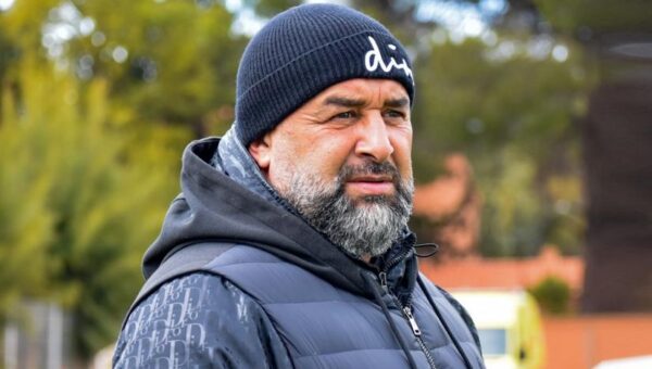 JS Kabylie : Les Dirigeants Poursuivent leur Quête d’un Nouvel Entraîneur