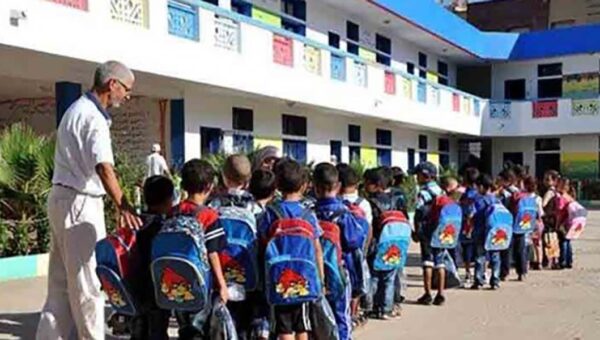 La presse française s’acharne sur l’Algérie après l’interdiction du programme français dans les écoles algériennes