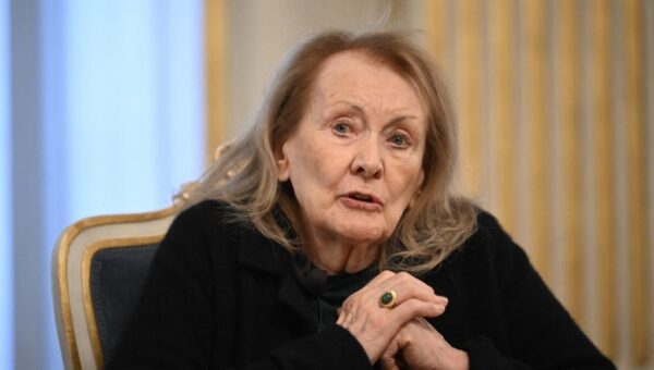 Le Salon du livre d’Alger : Annie Ernaux absente à l’ouverture, un éclairage sur la controverse