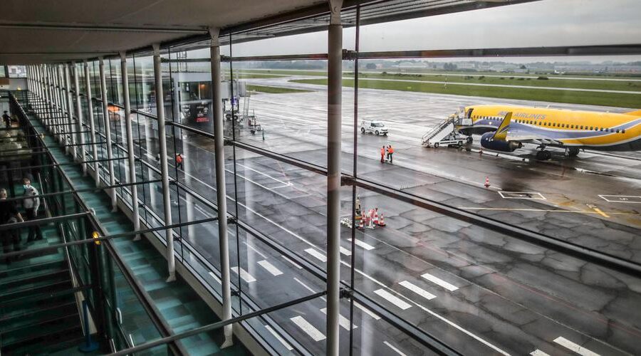 Perturbations dans le Trafic Aérien : Grève des Contrôleurs Aériens dans 3 Aéroports Français