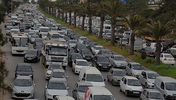 Pression sur le Marché Automobile Algérien : Un Souffle Attendu à Partir de 2024