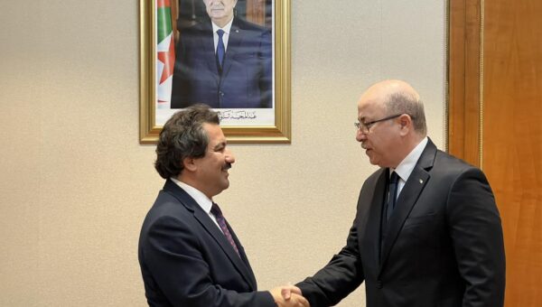 Renforcement des Relations Algéro-Turques : Le Premier Ministre Reçoit l’Ambassadeur de Turquie