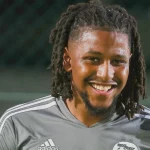 Yasser Larouci invite une star de la Premier League à rejoindre l'équipe nationale algérienne