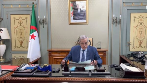 Algérie: Tebboune Dévoile une Feuille de Route Ambitieuse avec Larbaoui
