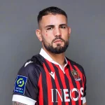 Andy Delort Révèle : Riyad Mahrez, un Capitaine Hors du Commun pour l'Algérie