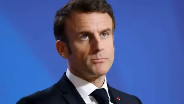 Emmanuel Macron : entre Soutien Ambigu à Israël et Aide Humanitaire à Gaza