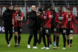 L'AC Milan à un Tournant Crucial : Pioli et son Équipe Face au Défi de Dortmund