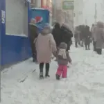 La "Tempête du Siècle" Frappe la Russie, laissant un Sillage de Destruction