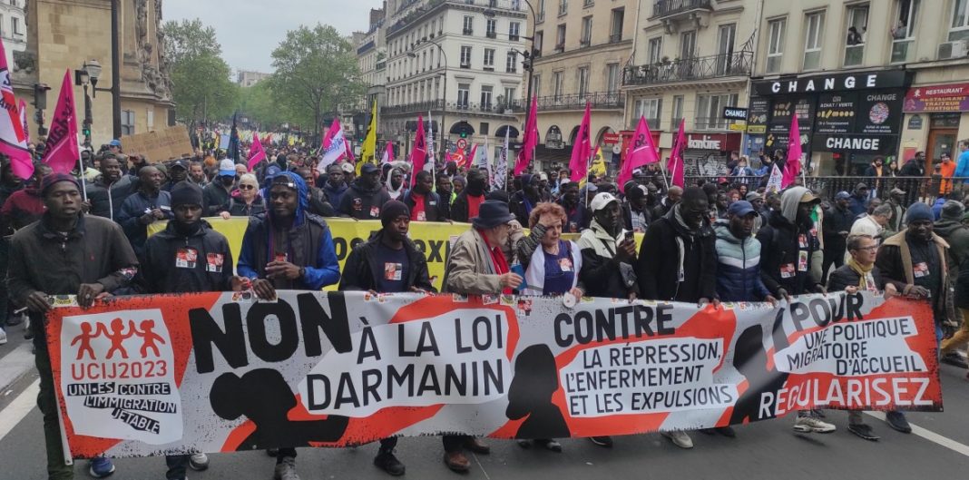 Projet de Loi sur l'Immigration : Appel à la Mobilisation Générale Avant le Passage à l'Assemblée Nationale