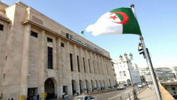 Levée de l’Immunité Parlementaire de Deux Représentants de Mila : Un Sénateur et un Député Face à la Justice