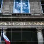 Loi sur l’immigration : bras de fer politique et fractures démocratiques en France