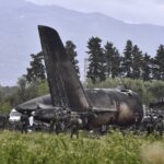 Épave d’un avion militaire Beechcraft 1900 après crash à la base de Boufarik, Algérie, 5 mars 2026