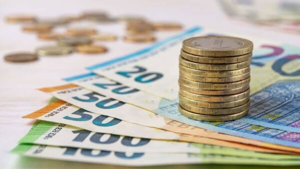 🚨 ALERTE : Euro à 281 DA au Square d’Alger – Le dinar en chute libre ce 12 avril !