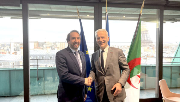 Le MEDEF débarque à Alger avec ses as dans la manche : ces patrons qui ont un pied des deux côtés de la Méditerranée