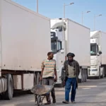 Convois de camions algériens au départ du poste frontalier de Tindouf vers la Mauritanie, opération d'exportation du 24 avril 2026, produits Made in Algeria