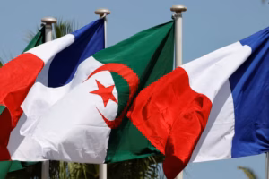 France-Algérie : Romatet de retour à Alger, mais la réconciliation reste à construire
